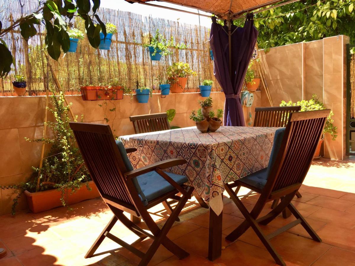 Cool Garden And Suite Mairena del Aljarafe Bagian luar foto